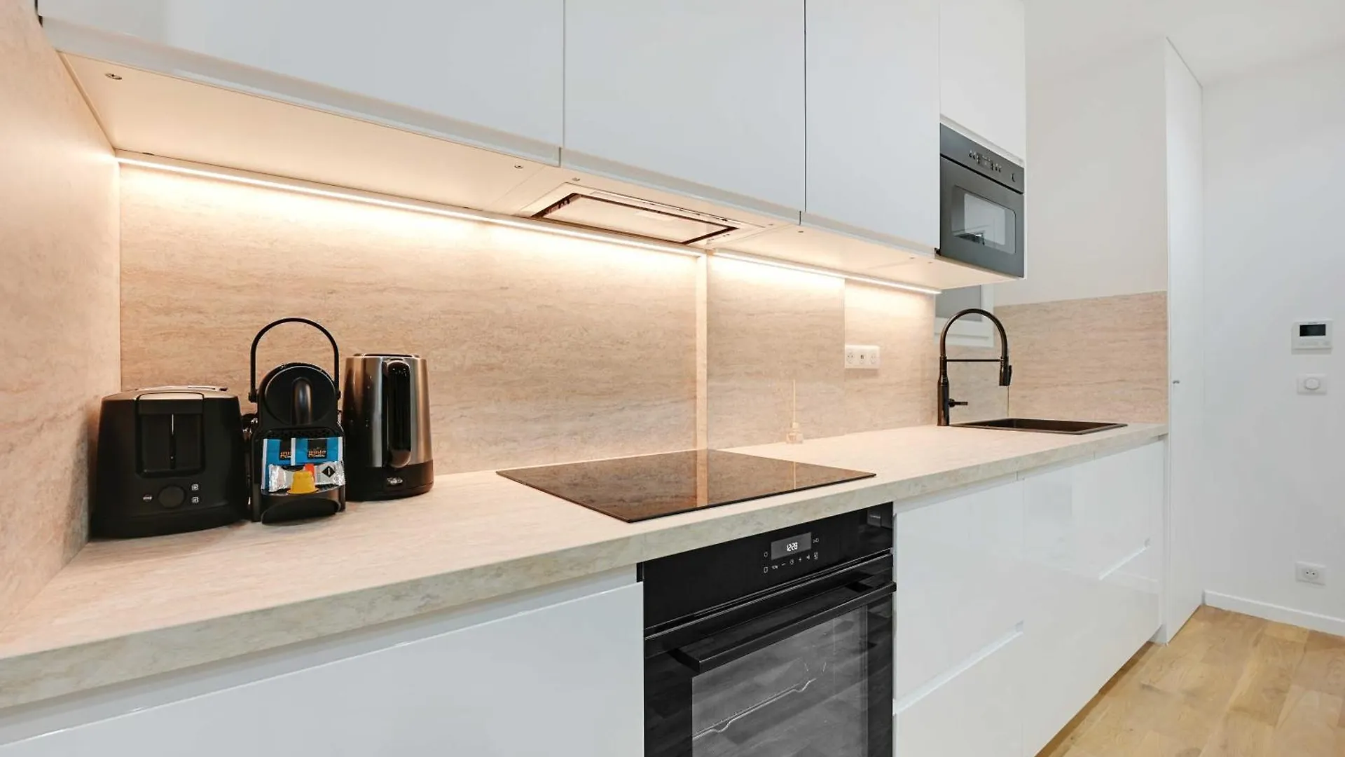 Authentic Apartment - 1Br-4P - Centre Pompidou Paris 0*,  France